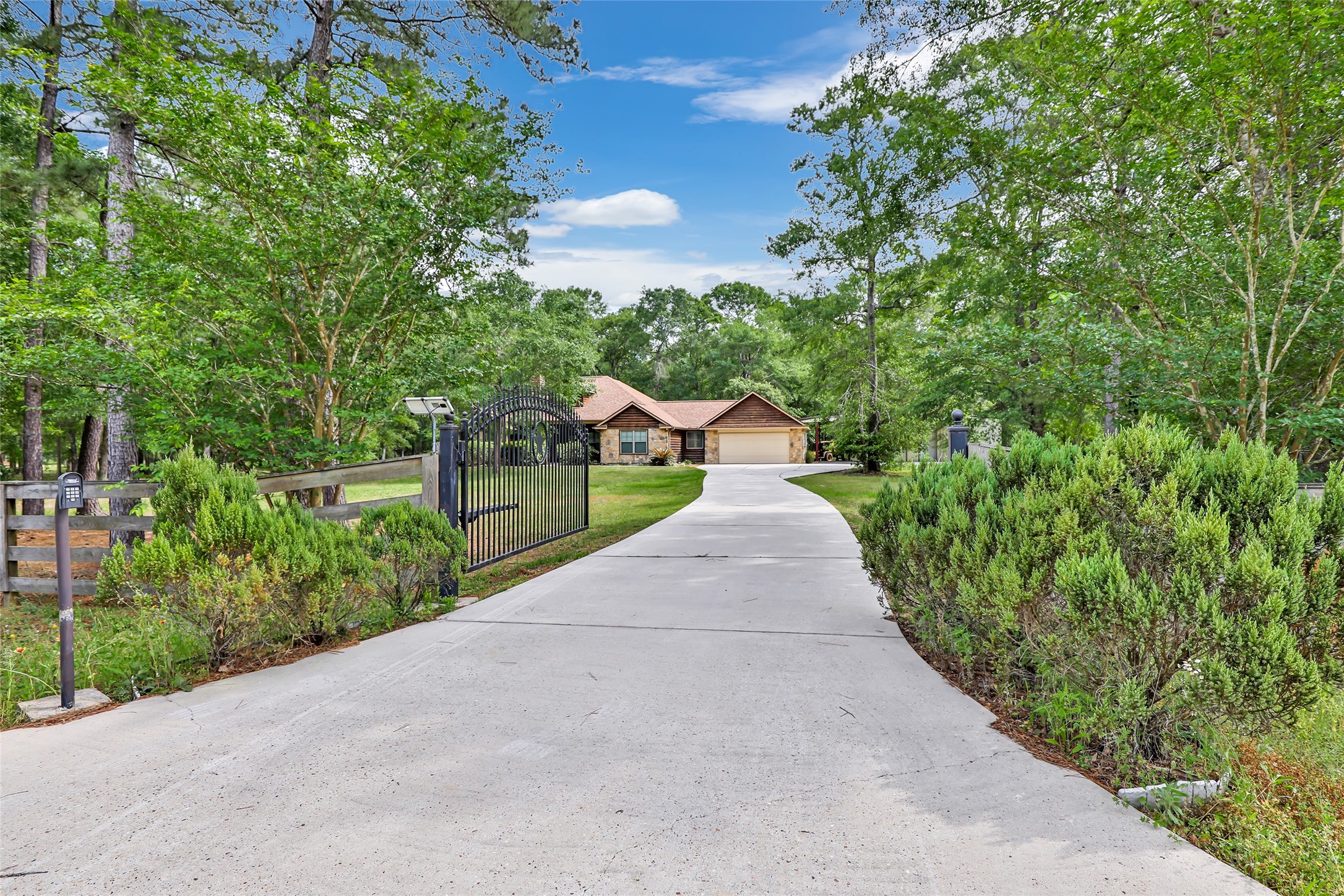 21014 Angus Drive Cleveland TX 77328