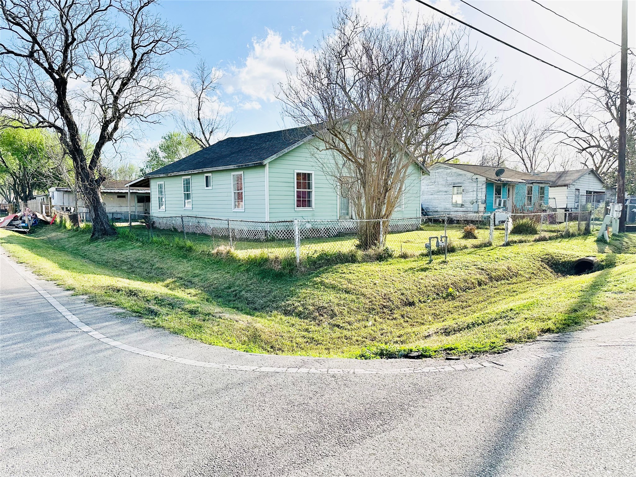 2534 Mierianne Street Houston TX 77093