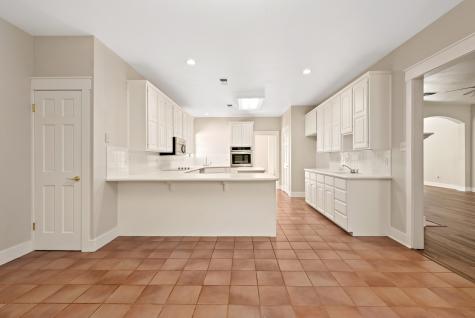 417 W Morgan Street Franklin TX 77856