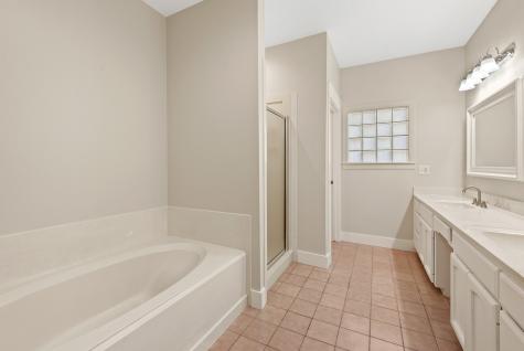 417 W Morgan Street Franklin TX 77856