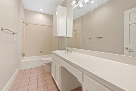 417 W Morgan Street Franklin TX 77856