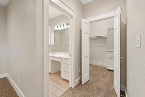 417 W Morgan Street Franklin TX 77856