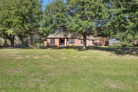 417 W Morgan Street Franklin TX 77856