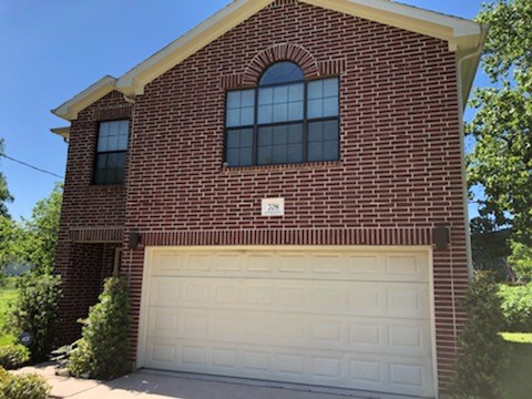 708 E 40th Street Houston TX 77022