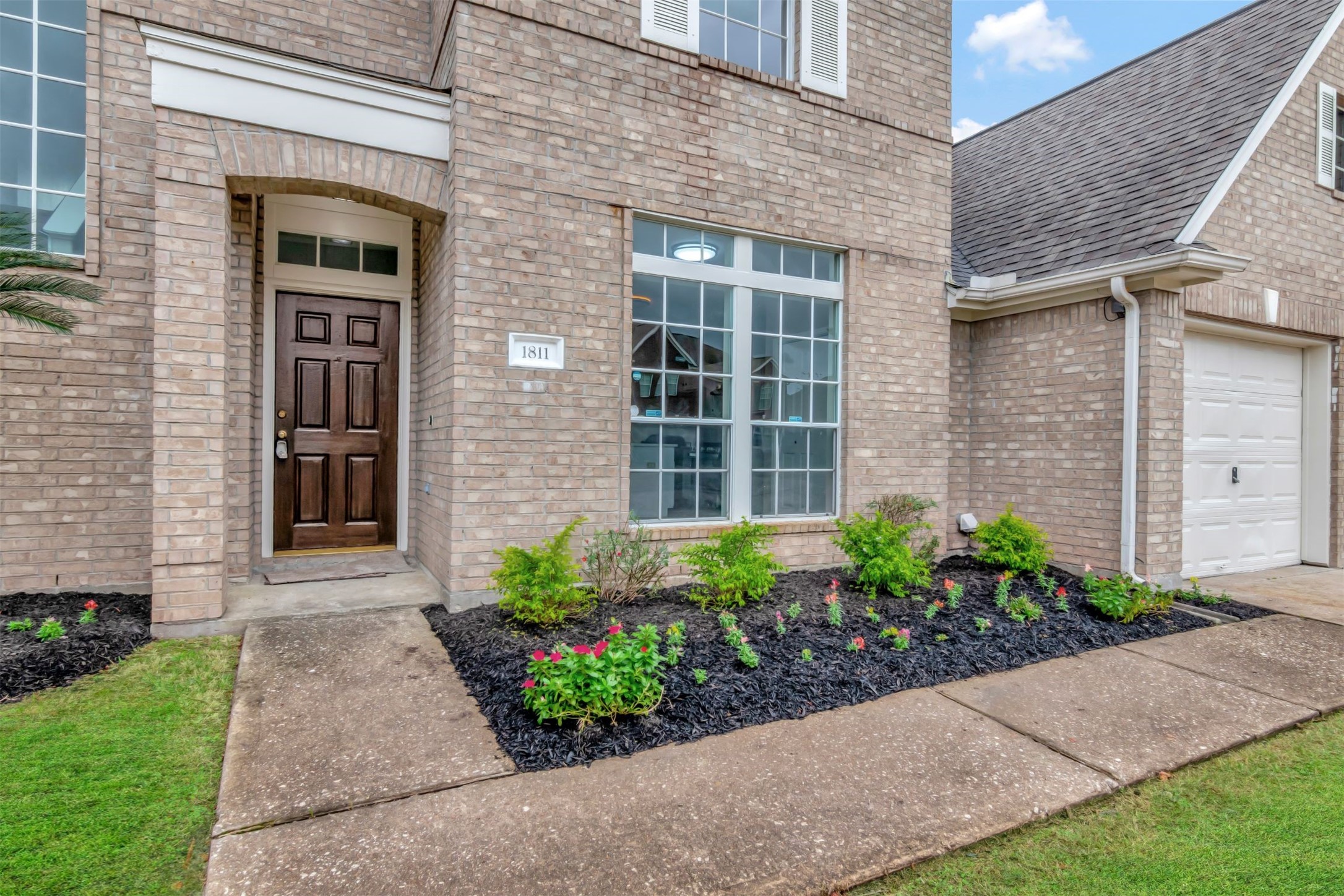 1811 Country Club Cove Drive Baytown TX 77521