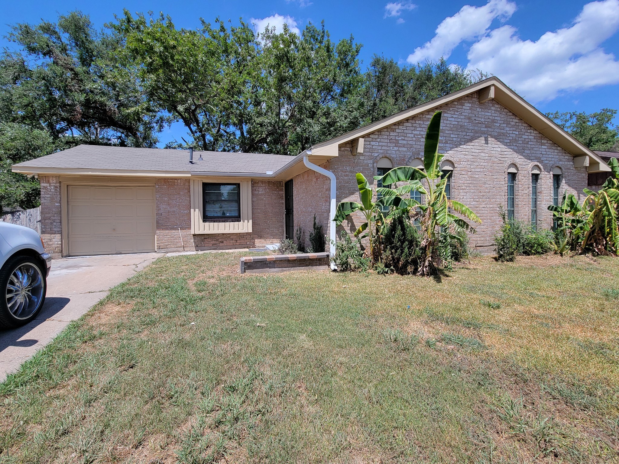 5230 Ridgewest Street Houston TX 77053