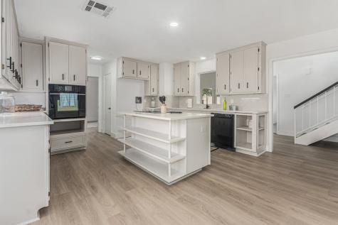 4334 Lake Grove Drive Seabrook TX 77586