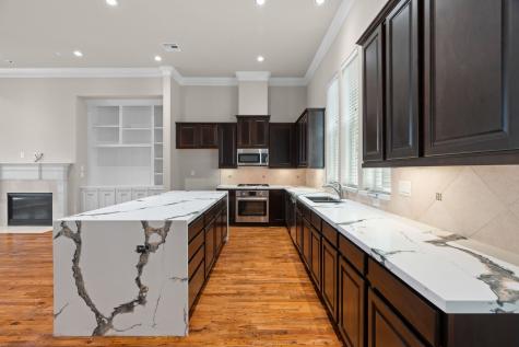 2440 Charleston Street B Houston TX 77021
