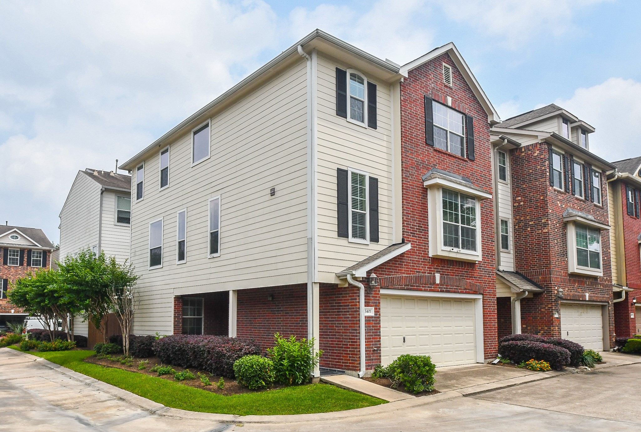 3401 Skyline Village Trail Houston TX 77057