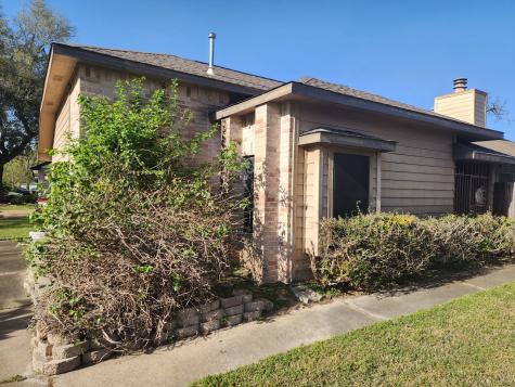 8718 Roaring Point Drive Houston TX 77088