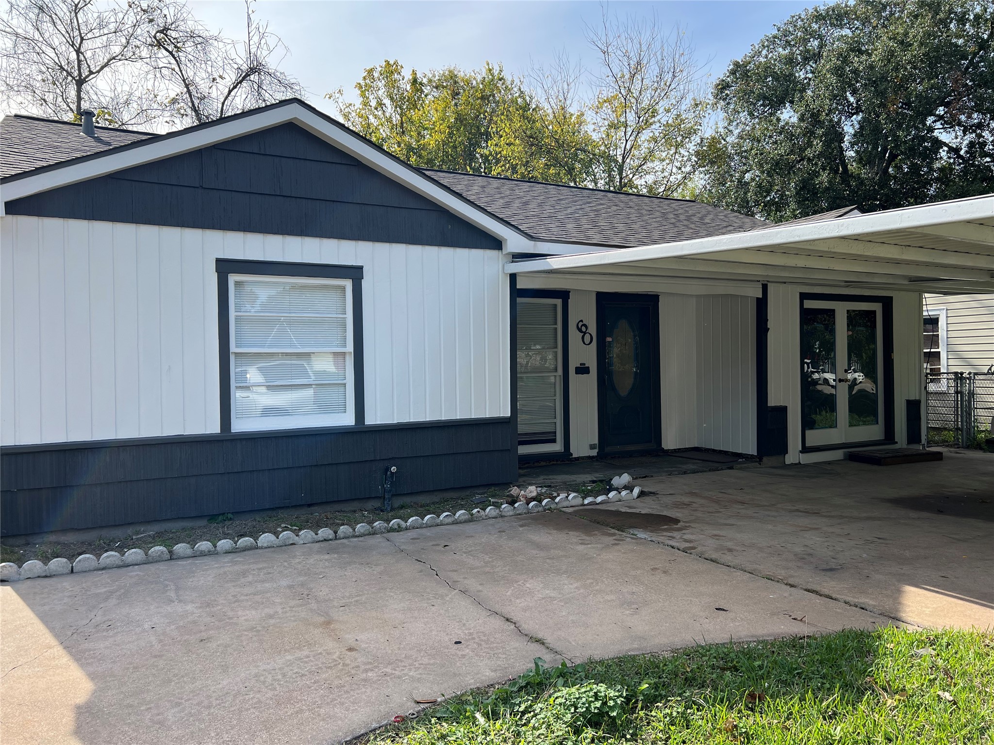 60 Trenwood Lane Houston TX 77022