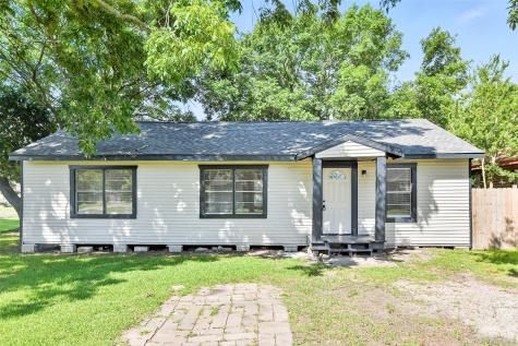 622 S Idaho Street La Porte TX 77571
