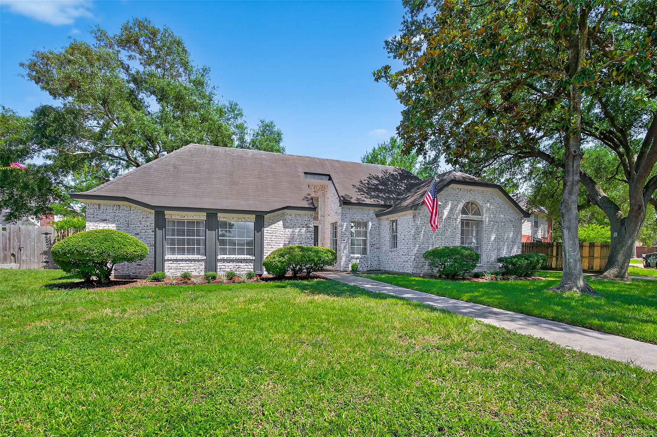 13206 Mills Rapids Street Houston TX 77070