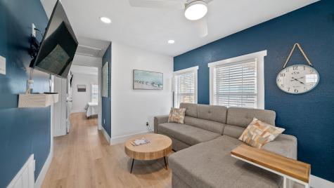 4017 Las Palmas Street Galveston TX 77554