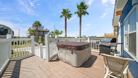 4017 Las Palmas Street Galveston TX 77554
