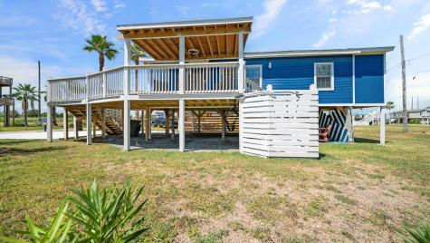 4017 Las Palmas Street Galveston TX 77554