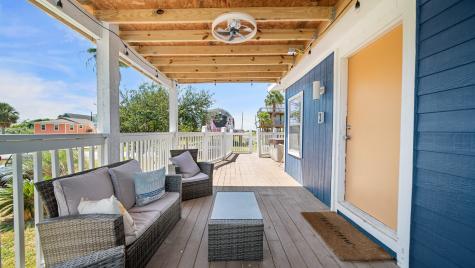 4017 Las Palmas Street Galveston TX 77554