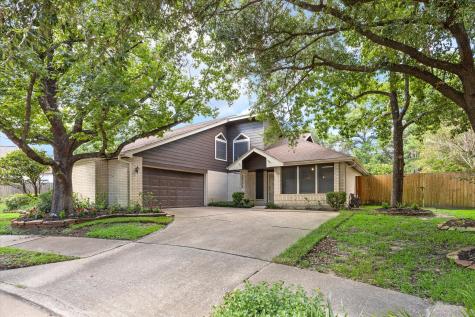 12102 Stableway Court Houston TX 77065
