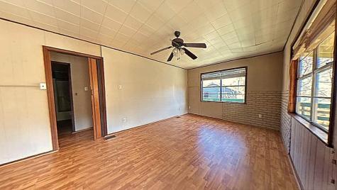 190 White Oak Circle Point Blank TX 77364