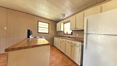 190 White Oak Circle Point Blank TX 77364