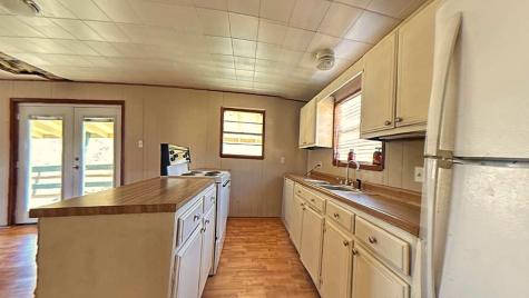 190 White Oak Circle Point Blank TX 77364