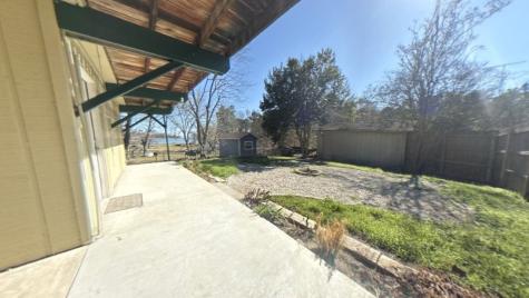 190 White Oak Circle Point Blank TX 77364