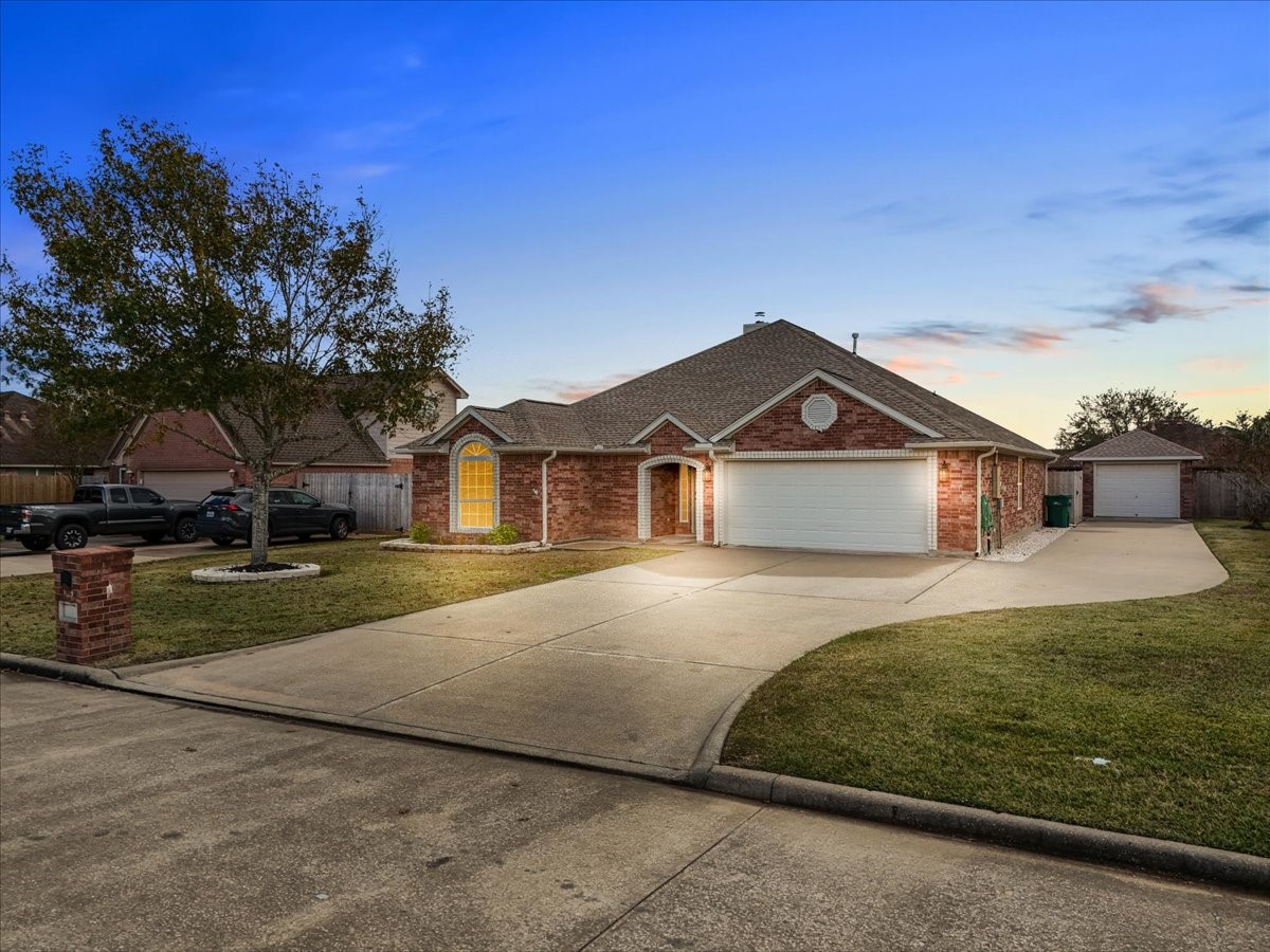 12 Prairie Knoll Drive Santa Fe TX 77510