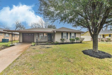 10227 Valencia Drive Houston TX 77013