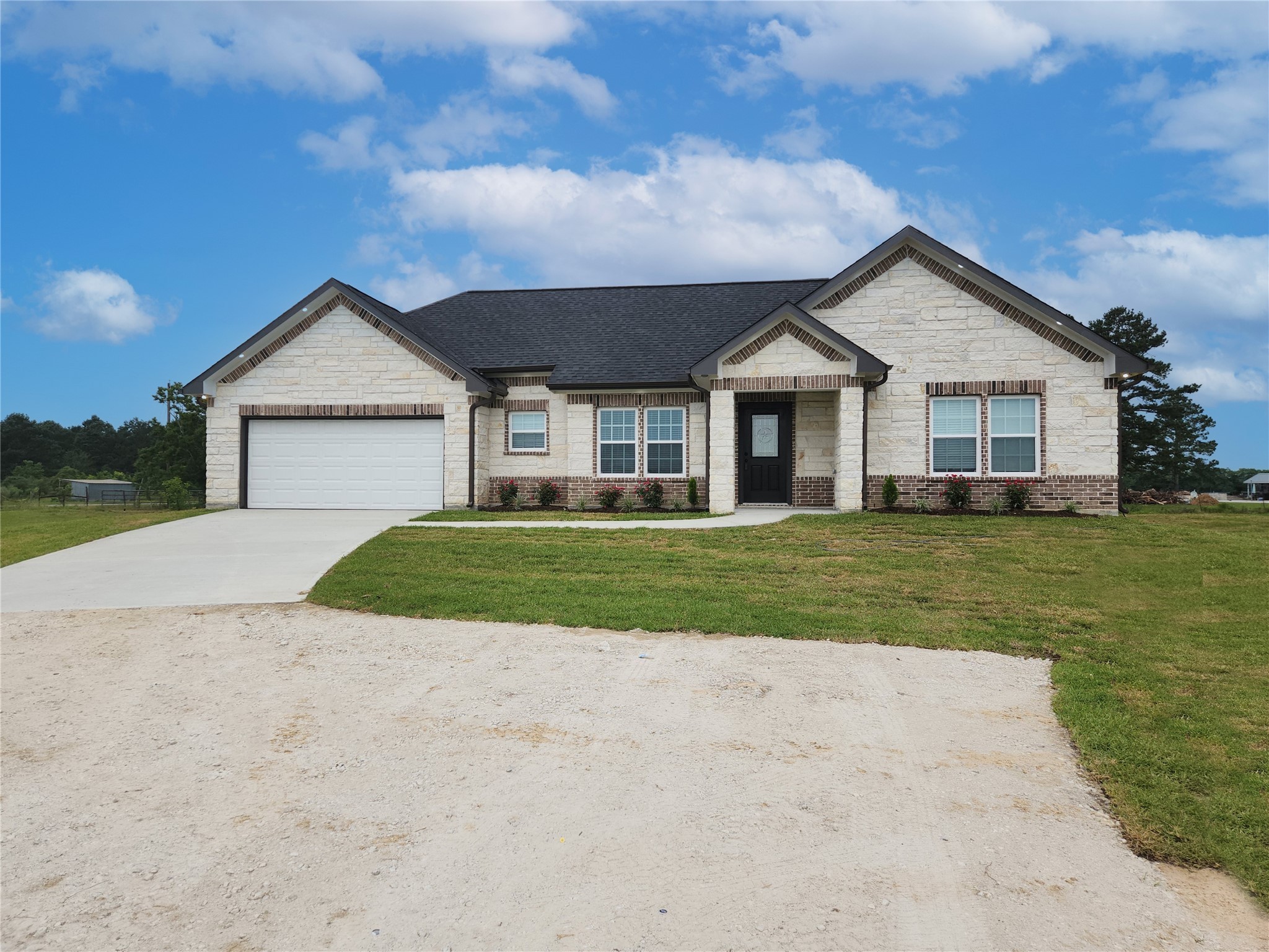 79 County Road 6242 Dayton TX 77535