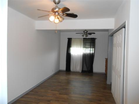 930 W 5th Street Port Arthur TX 77640