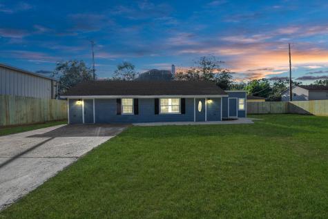 4911 Donald Street Seabrook TX 77586