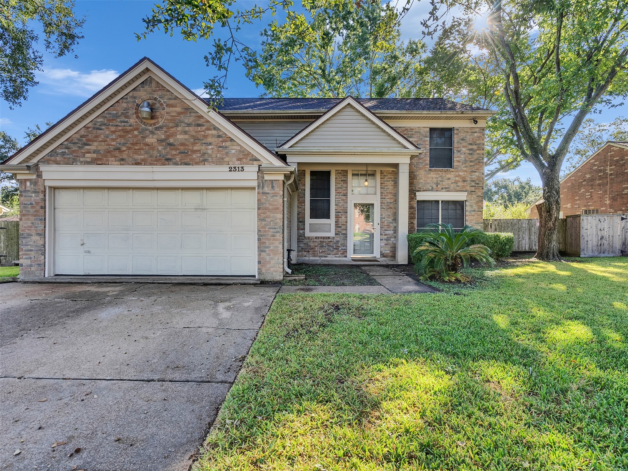2313 Lynn Drive Pearland TX 77581
