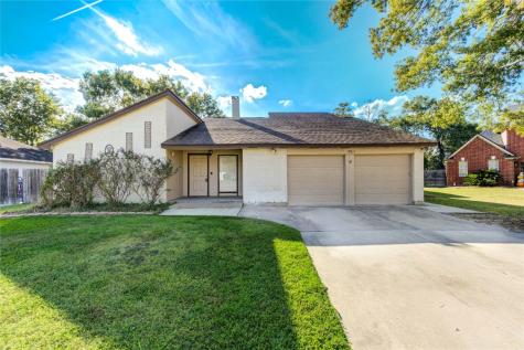 17811 Wake Court Crosby TX 77532