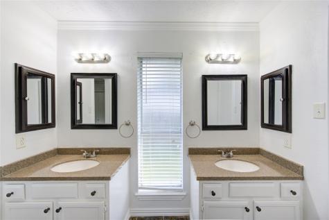17811 Wake Court Crosby TX 77532
