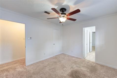 17811 Wake Court Crosby TX 77532