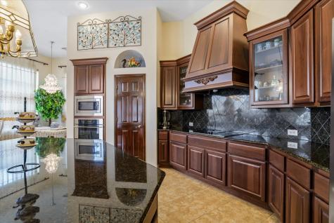 7114 Habersham Avenue Sugar Land TX 77479