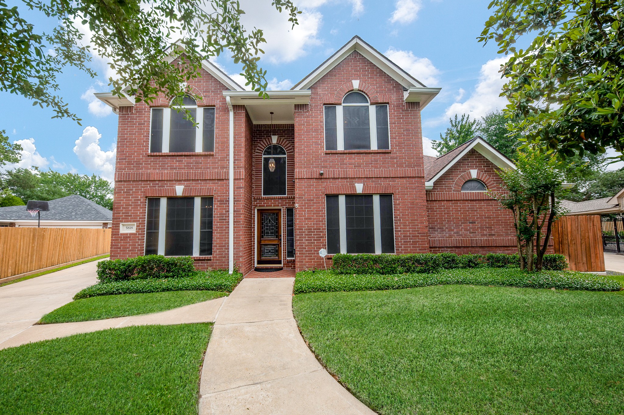 5818 Deer Shadow Court Houston TX 77041