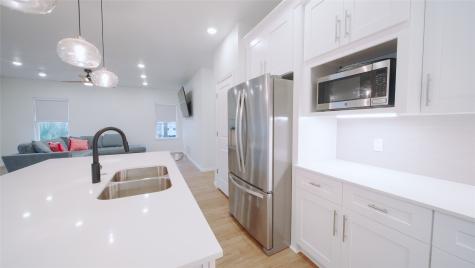 1342 Sapphire Palms Court Dickinson TX 77539