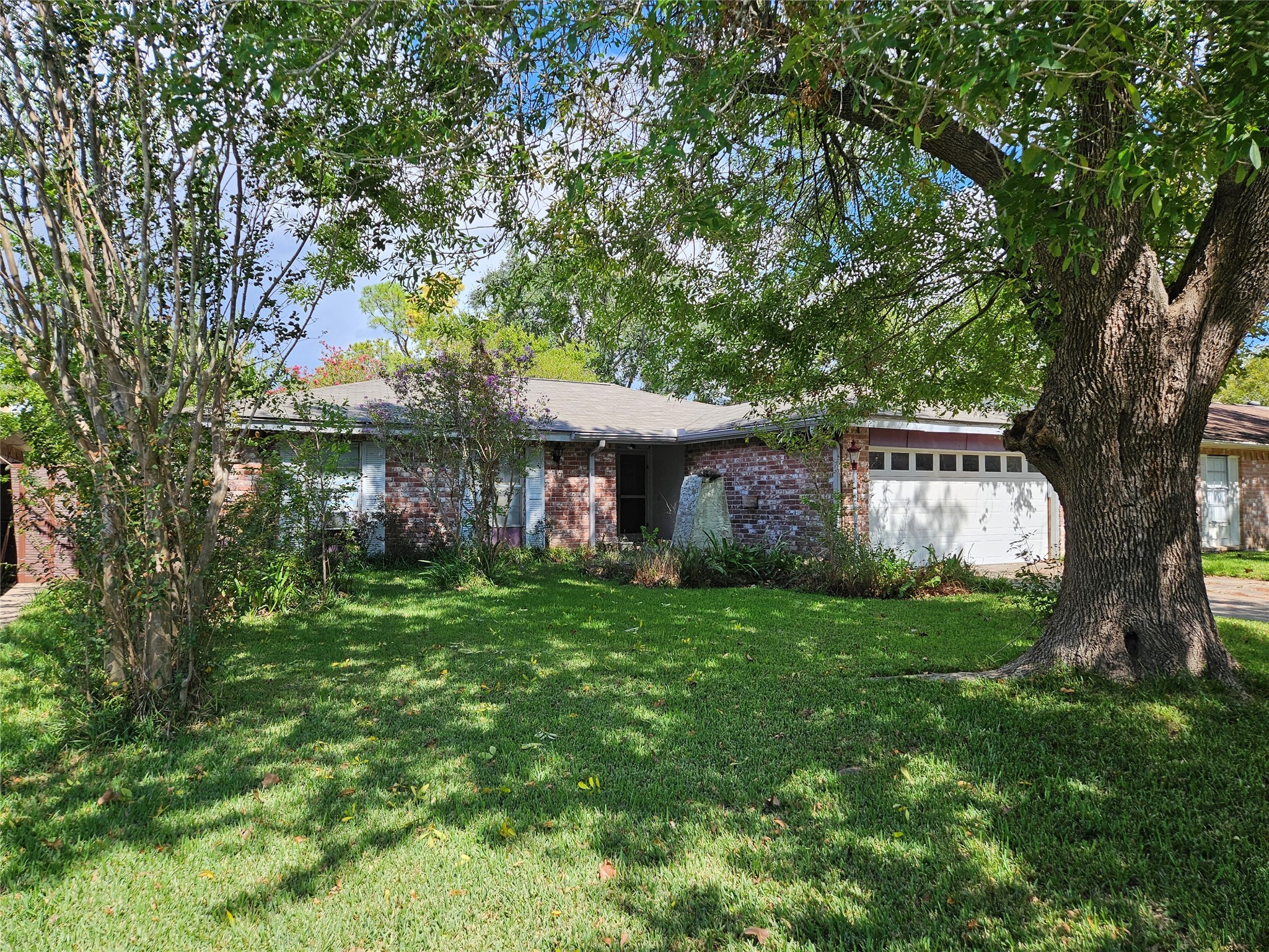 16815 Blackhawk Boulevard Friendswood TX 77546