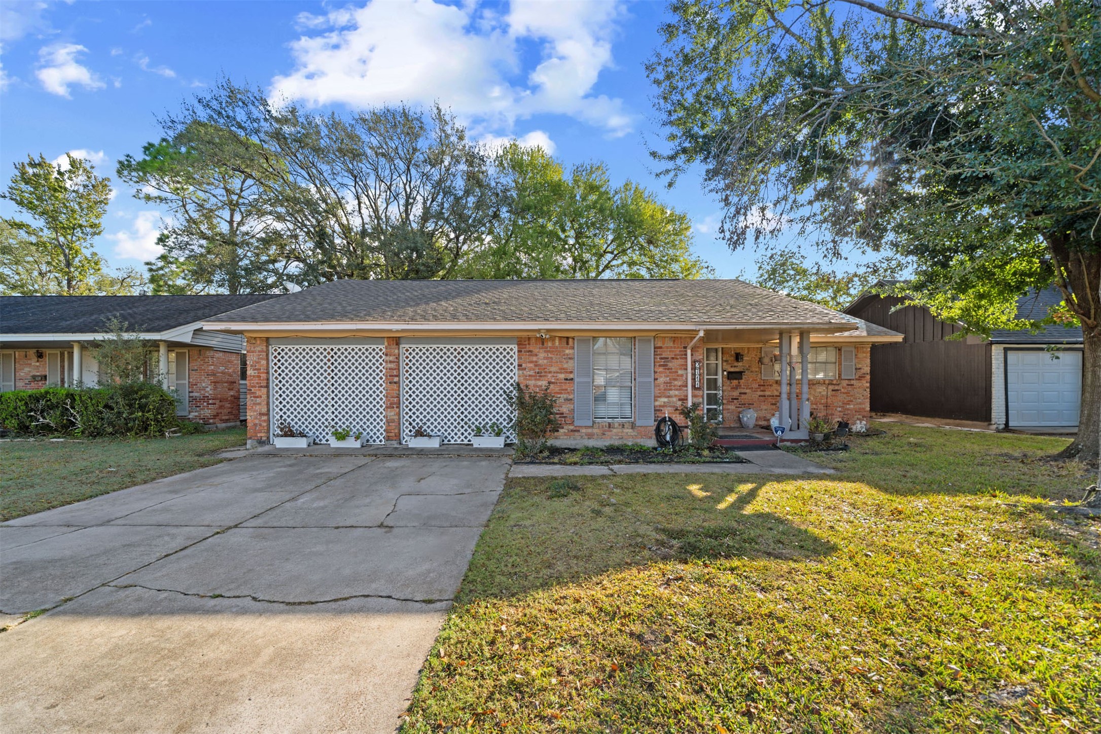 2711 Mulberry Lane Pasadena TX 77502