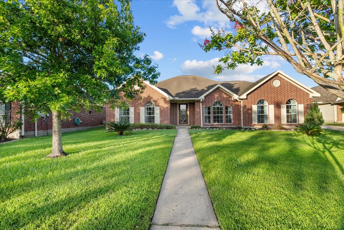 420 Coneflower Road League City TX 77573