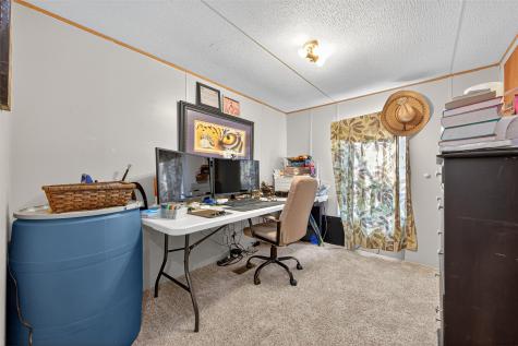 14 County Road 2400 Hull TX 77564