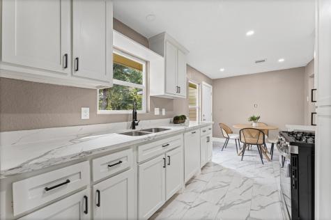 7242 Bretshire Drive Houston TX 77016