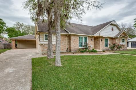 1918 Glenn Lakes Lane Missouri City TX 77459