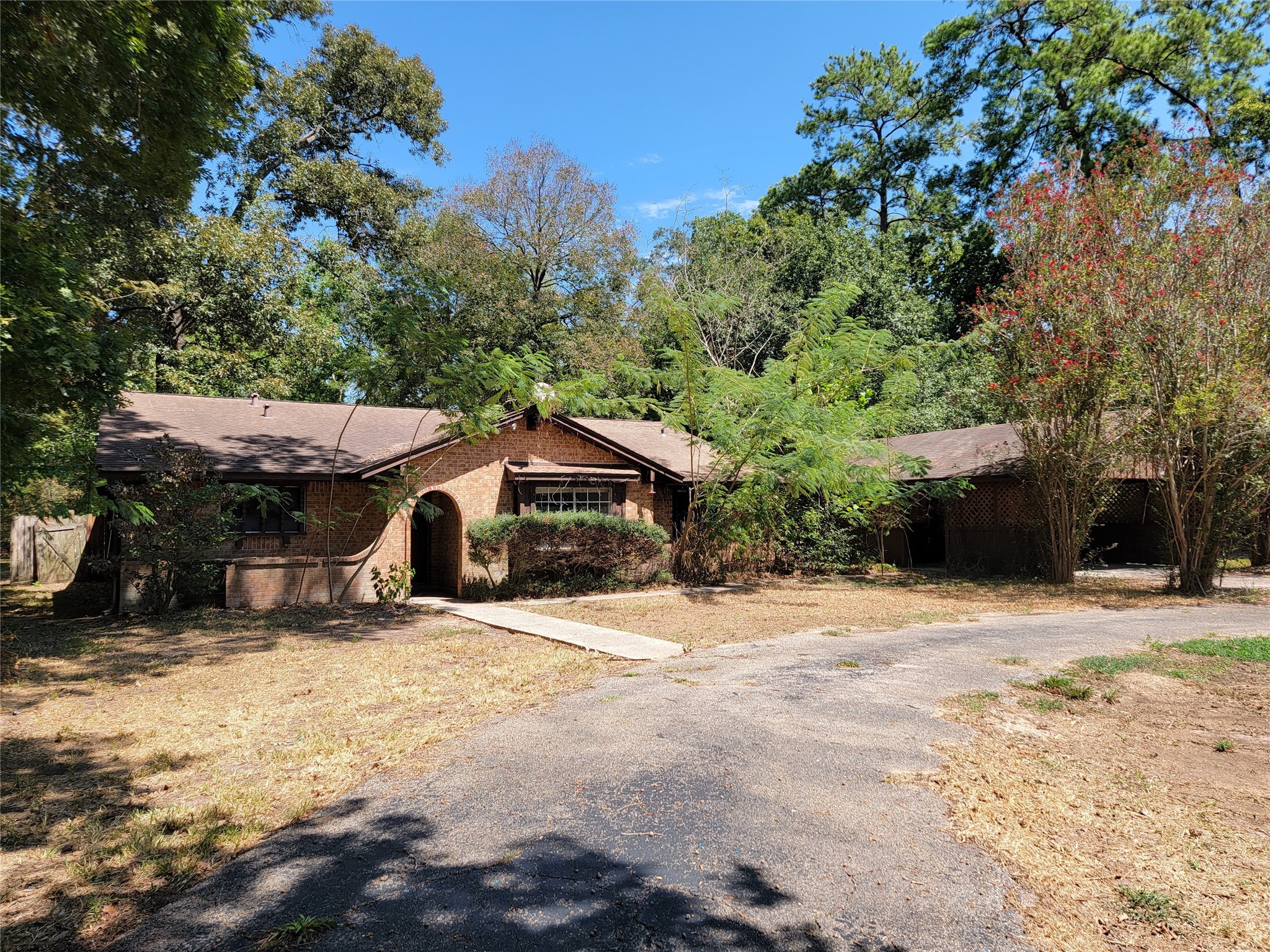 475 County Road 3183 Cleveland TX 77327