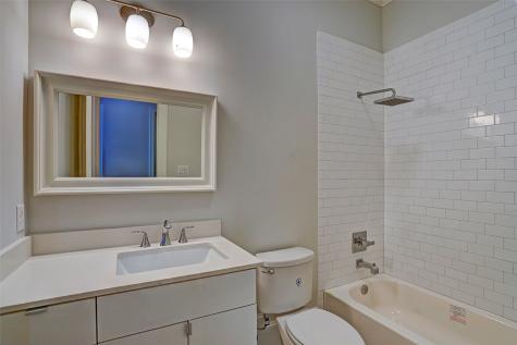 1628 Potomac Houston TX 77057