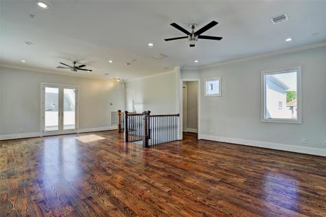 1628 Potomac Houston TX 77057