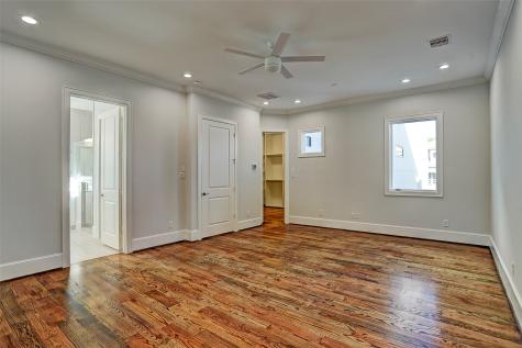 1628 Potomac Houston TX 77057