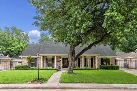 10115 Briar Rose Drive Houston TX 77042