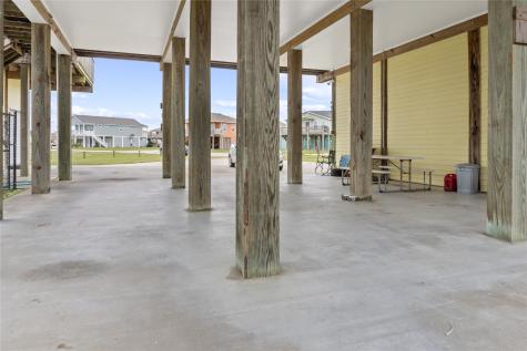 2426 Sand Bar Lane Crystal Beach TX 77650